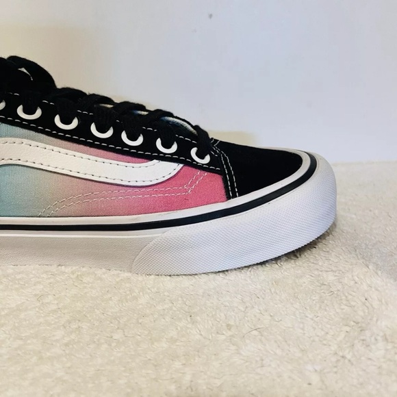 Size 8.5 Women-7 Men Vans Ultra Cush Multi Color ￼ Old-School Skate Shoe. - Picture 16 of 16